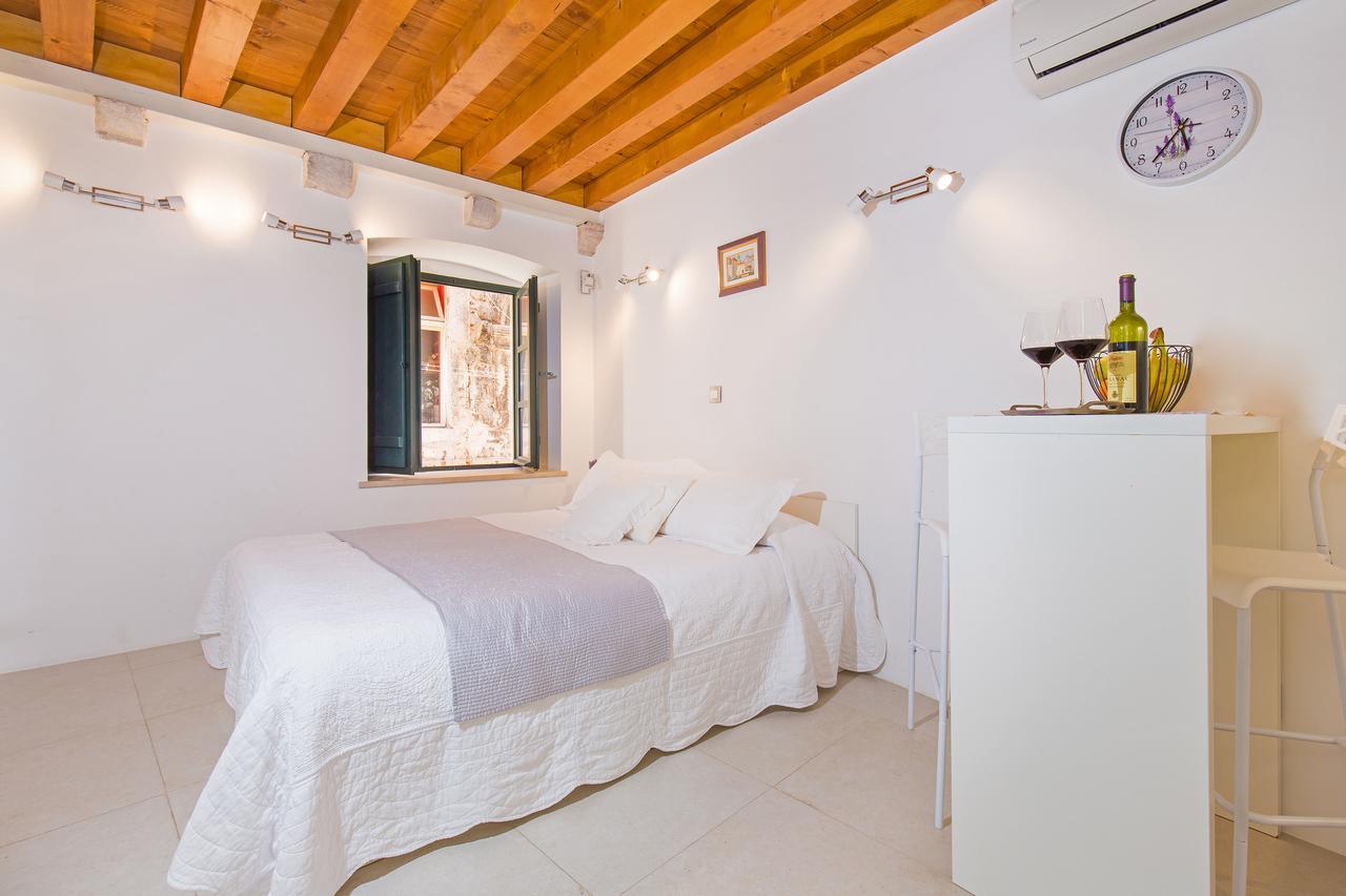 Apartments And Room Le Petit Nono 杜布罗夫尼克 客房 照片